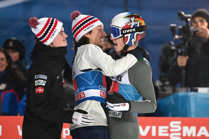 Halvor Egner Granerud, Johann Andre Forfang | Norvežana sta v Kranjsko Goro prispela pet ur pred začetkom treninga. | Foto Guliverimage