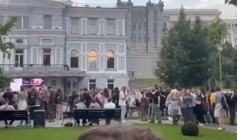 V Kijevu največji protesti od začetka vojne. Kaj se dogaja?