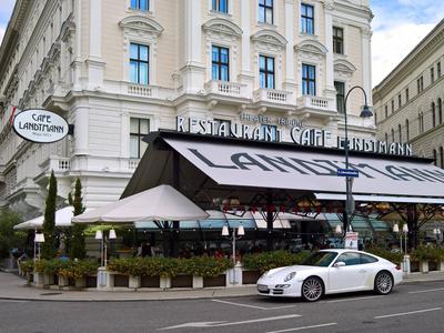 Kultna dunajska kavarna bo iz ponudbe črtala kravje mleko