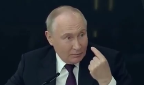 Razburjeni Putin zmerjal prisotne in grozil z jedrskim orožjem  #vide
