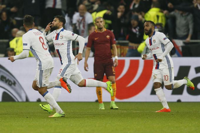 Lyon je ob polčasu proti Romi zaostajal z 1:2, a na koncu zmagal s 4:2. | Foto: Reuters
