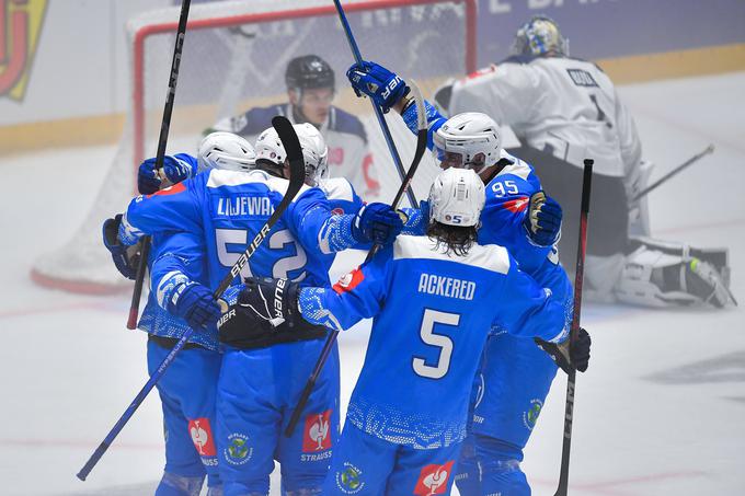 Lahko Unia Oswiecim, ki je premagala podprvaka ICEHL Celovec in tretje moštvo lanske sezone nemške lige Straubing Tigers, preseneti še na Češkem? | Foto: Guliverimage