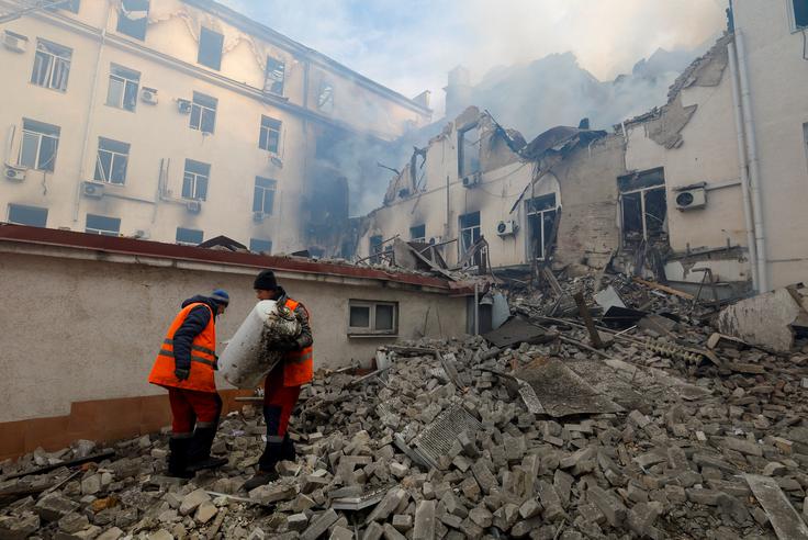 Rusija je 21. februarja 2022 enostransko priznala neodvisnost samooklicanih republik Doneck in Lugansk, s tem uničila sporazuma iz Minska ter tri dni kasneje napadla Ukrajino, je povedal predstavnik Francije v Združenih narodih. | Foto: Reuters