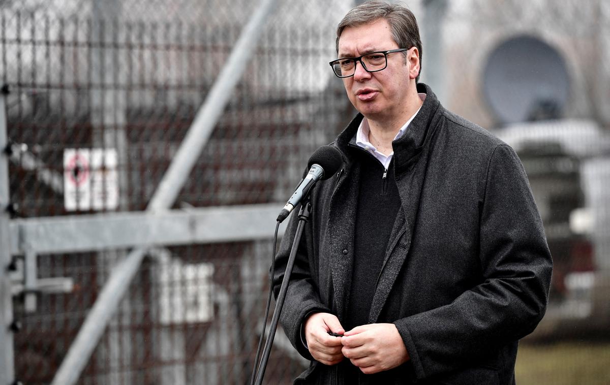 Aleksandar Vučić | Vučić je v ponedeljek zvečer sporočil, da sta imela z Lajčakom odprt in prijateljski pogovor. | Foto Reuters