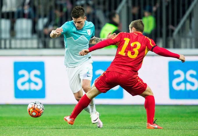 Slovenija je leta 2016 zmagala le enkrat. Na prijateljski tekmi v Kopru je premagala Makedonijo (1:0), nato pa ni več dosegla zadetka. V Belfastu je izgubila z 0:1, s Švedskom igrala 0:0, proti Turčiji pa doma izgubila 0:1. | Foto: Vid Ponikvar