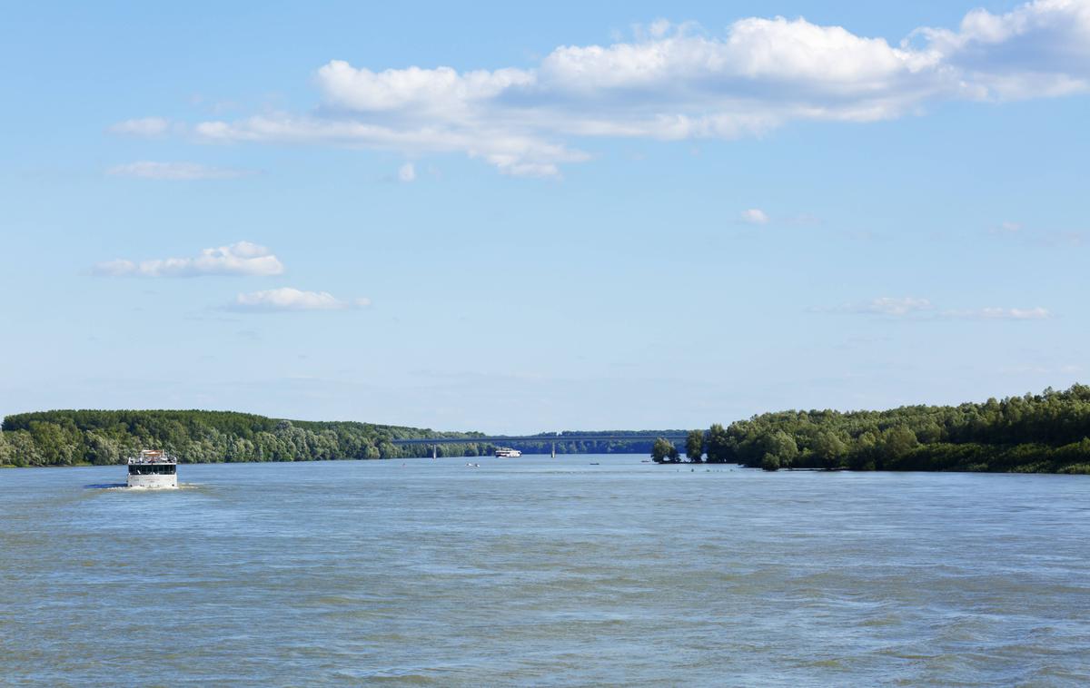 Donava na Hrvaškem | Hrvaška bo protipoplavno zaščito dvignila na 775 centimetrov. Fotografije je simbolična. | Foto Guliverimage