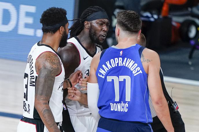 Montrezl Harrell in Luka Dončić | Montrezl Harrell in Luka Dončić sta imela v prvi končnici kar nekaj bližnjih srečanj. | Foto Getty Images