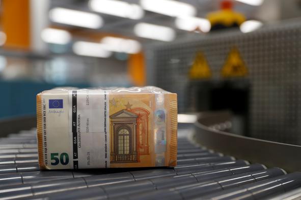 Najvišje plače? Slovenci, ki zaslužijo tudi več kot milijon evrov na leto.