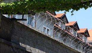 Prijatelj gre za več let v zapor, tu je vse jasno