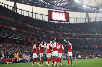 Arsenal zadel poker že v prvem polčasu, Bijol napredoval po drami, Horvat šele 3. marca