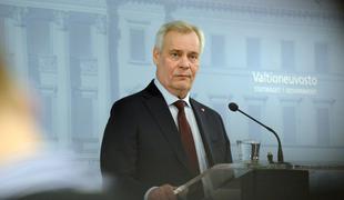 Finski premier Rinne odstopil