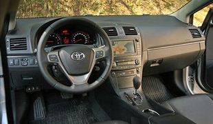 Toyota avensis wagon 2,0