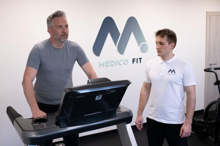 Medicofit_bolečina v križu med hojo_kineziologija | Foto: Medicofit
