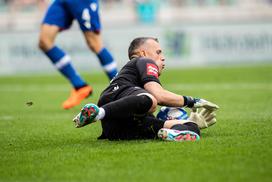 NK Olimpija : Hajduk Split