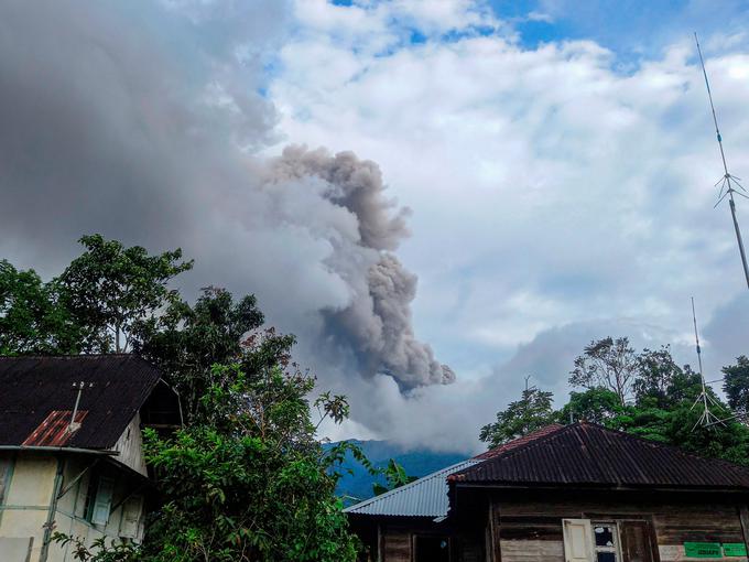 Marapi, vulkan, Indonezija | Foto: Reuters