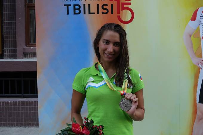 Tina Čelik je dvakrat popravila državni rekord na 100 metrov prsno. | Foto: Kristijan Erjavec/STA