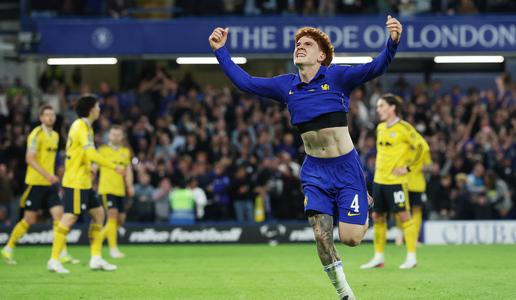 Nora tekma v Londonu, Chelsea izločil Bijolov Leeds s 6:3