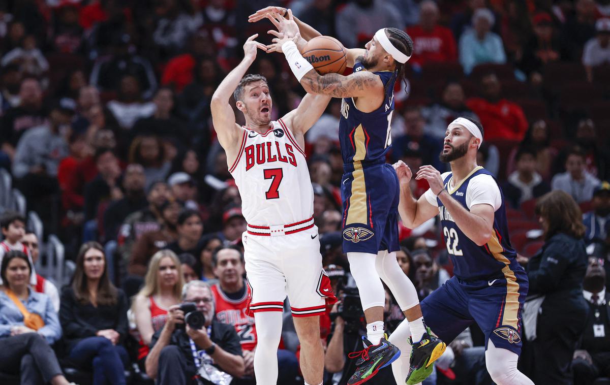 Goran Dragić | Goran Dragić je odigral prvo (pripravljalno) tekmo v dresu Chicaga in s soigralci izgubil proti New Orleans Pelicans. | Foto Guliverimage