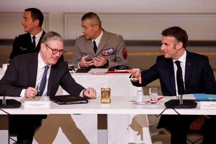 Emmanuel Macron in Keir Starmer sta glavna motorja koalicije voljnih. | Foto: Reuters