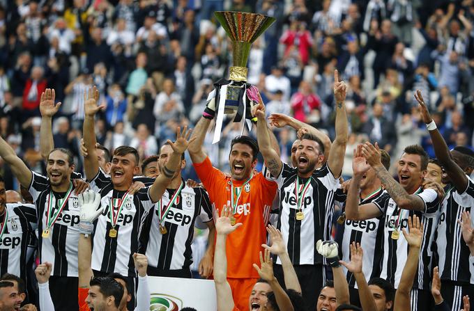 Juventus je navajen na prva mesta. V sezoni 2015/16 je osvojil dvojno italijansko krono. | Foto: Reuters