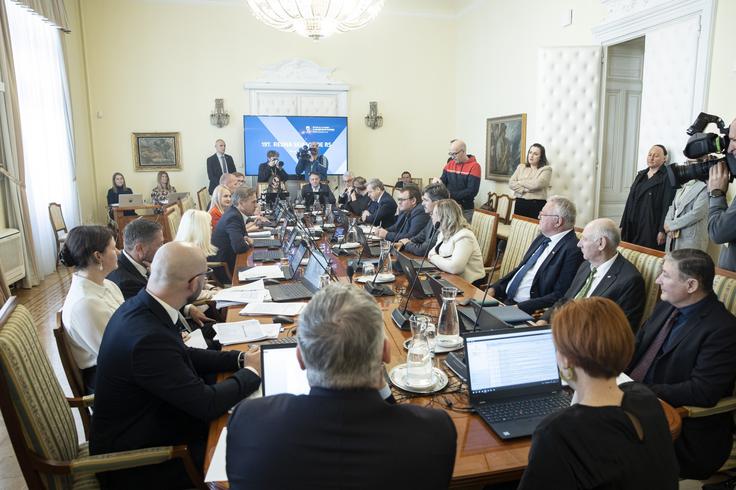 seja vlade, zadnja redna seja, vlada | Foto: STA