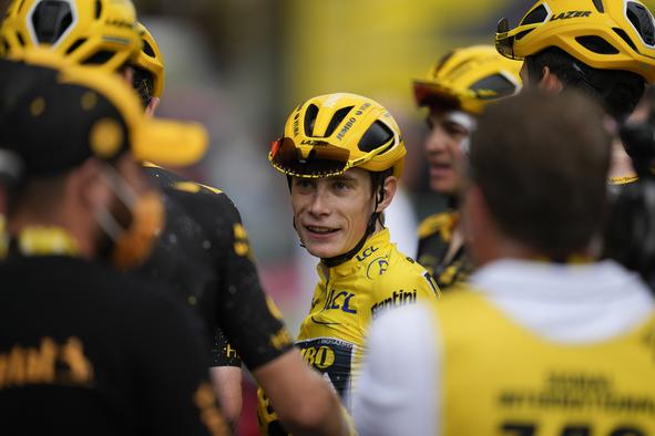 Športni direktor Jumbo-Visme razložil, zakaj Rogliča ni bilo na Touru