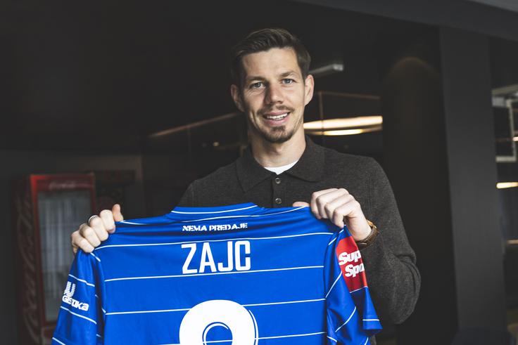 Zagrebški Dinamo, pri katerem blesti Miha Zajc, ni imel sreče. V 2. krogu kvalifikacij za ligo prvakov se bo pomeril s švicarskim prvakom Thunom. | Foto: Ana Kovač