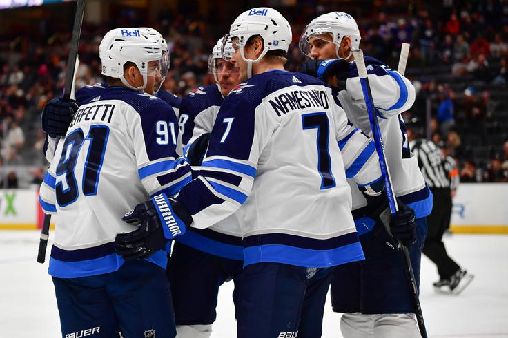  Winnipeg Jets so nanizali šesto zaporedno zmago, na zadnjih devetih tekmah so izgubili le enkrat. | Foto: Reuters