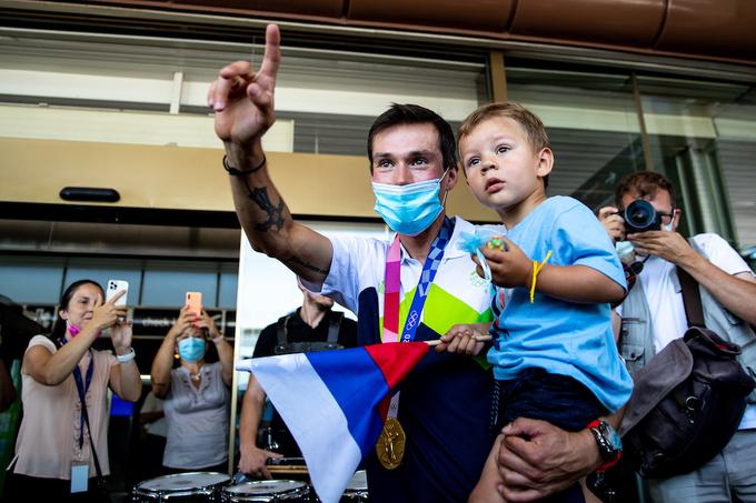 Roglič na Brniku kot olimpijski prvak v vožnji na čas. | Foto: Matic Klanšek Velej/Sportida