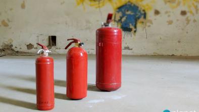 Kateri gasilni aparat je najprimernejši za gašenje v stanovanju? #nagradna igra