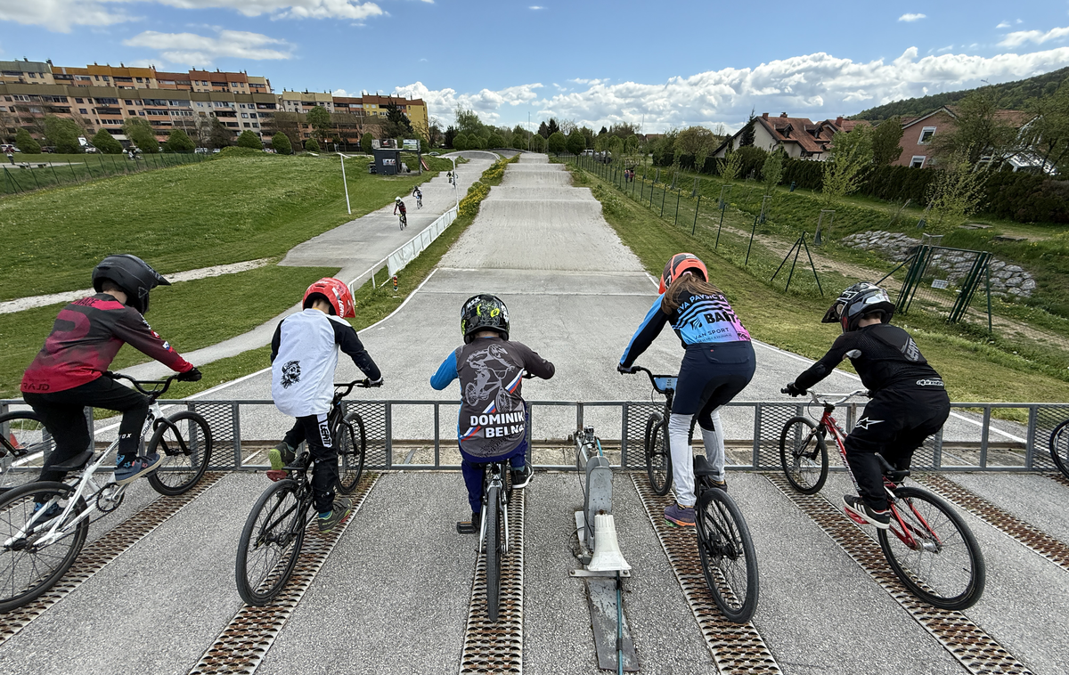 BMX Race | Eden od predsezonskih treningov na stezi BMX v Mariboru. | Foto Gregor Pavšič