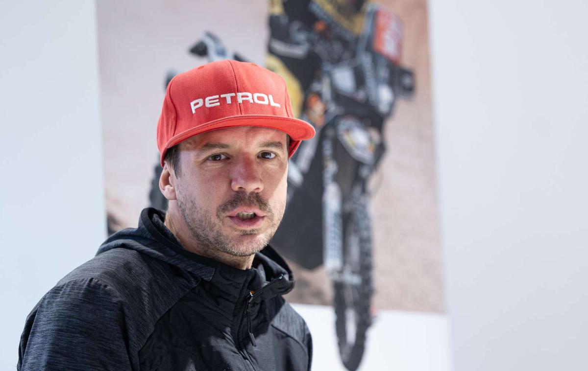 Simon Marčič | Simon Marčič gre samozavestno na Dakar, a se zaveda glavne šibkosti svojega motorja. | Foto Katja Kodba/STA