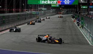 Max Verstappen z zmago v Vegasu ostaja v igri za naslov prvaka