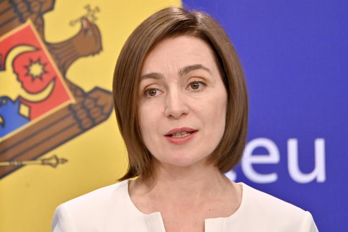 Maia Sandu | "Volilni izid bo odločil, ali bomo utrdili našo demokracijo in se pridružili EU ali pa nas bo Rusija potegnila nazaj v sivo cono. O prihodnosti Moldavije morajo odločati Moldavci, ne Moskva," je v petek zapisala na omrežju X. | Foto Guliverimage