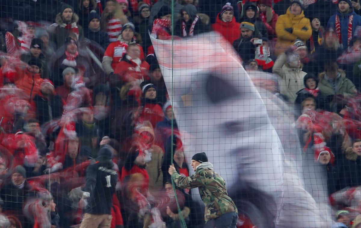 Spartak Moskva navijači | Očitno so se za izgred pripravili navijači Spartaka. | Foto Reuters