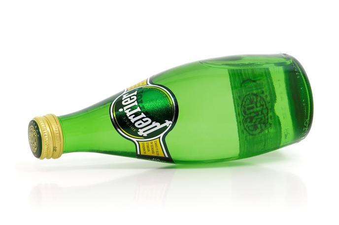 mineralna voda perrier | Nad najbolj znanega francoskega proizvajalca naravne mineralne vode Perrier se zgrinjajo temni oblaki. | Foto Shutterstock