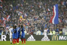 Francozi s petimi goli ustavili pohod Islandije, znana sta polfinalna para Eura 2016