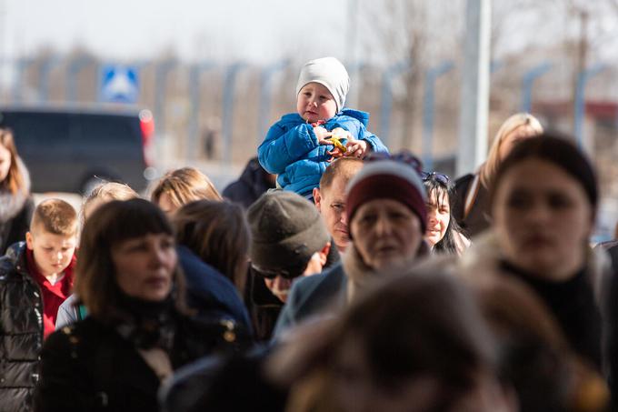 Po podatkih Agencije ZN za begunce je trenutno registriranih 3,6 milijona beguncev iz Ukrajine. Slovenija je po teh podatkih sprejela 7.097 beguncev. | Foto: Slovenska karitas