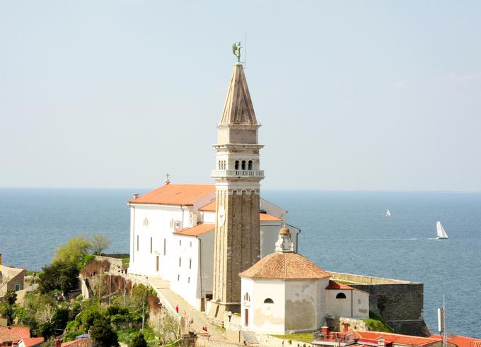 Stolna cerkev sv. Jurija, Piran | Foto: Žiga Ponikvar