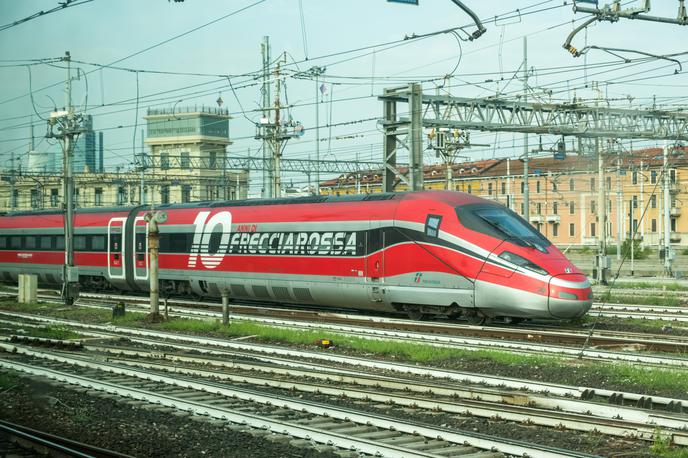 Hitri vlak bullet train | Znameniti hitri vlak italijanskih "rdečih puščic". | Foto Guliver Image