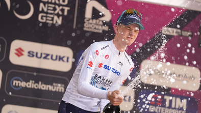 Jakob Omrzel na kraljevski etapi Gira za mlade zmanjšal zaostanek za rožnato majico