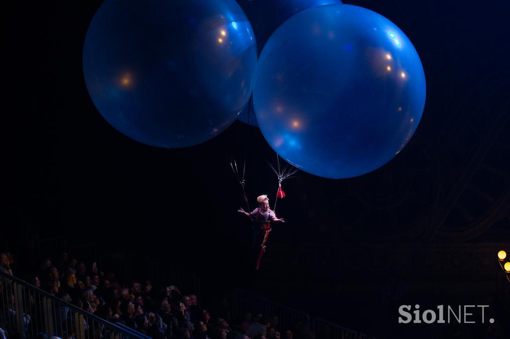 Cirque du Solei Corteo