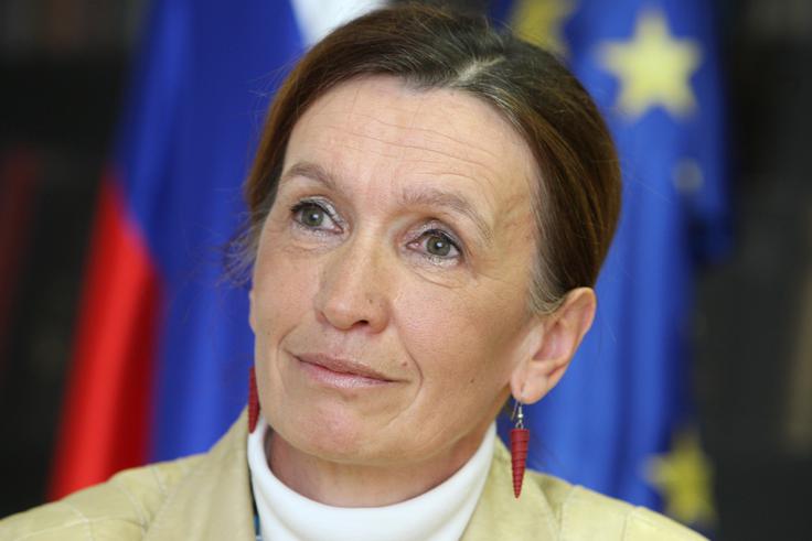 "V čast mi je bilo, da sem bila del njegove ekipe. Bil je razumevajoč človek, ki si ga takoj vzel za svojega," se Bajuka spominja državna tožilka Barbara Brezigar. | Foto: Tina Deu