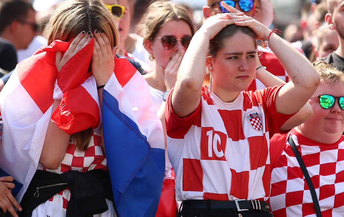 Anglija Hrvaška | Navijači Hrvaške, ki so spremljali dvoboj na osrednjem trgu v Zagrebu, niso skrivali razočaranja po porazu. | Foto Reuters