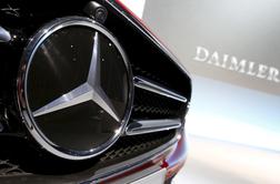 Vlada kupila mercedesa za več kot milijon evrov #video