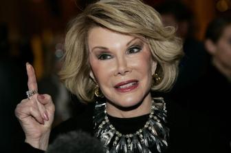 Umrla je Joan Rivers (video)