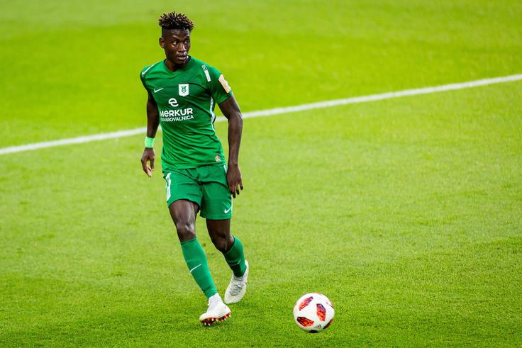 Macky Bagnack se vrača v začetno postavo zmajev. | Foto: Žiga Zupan/Sportida