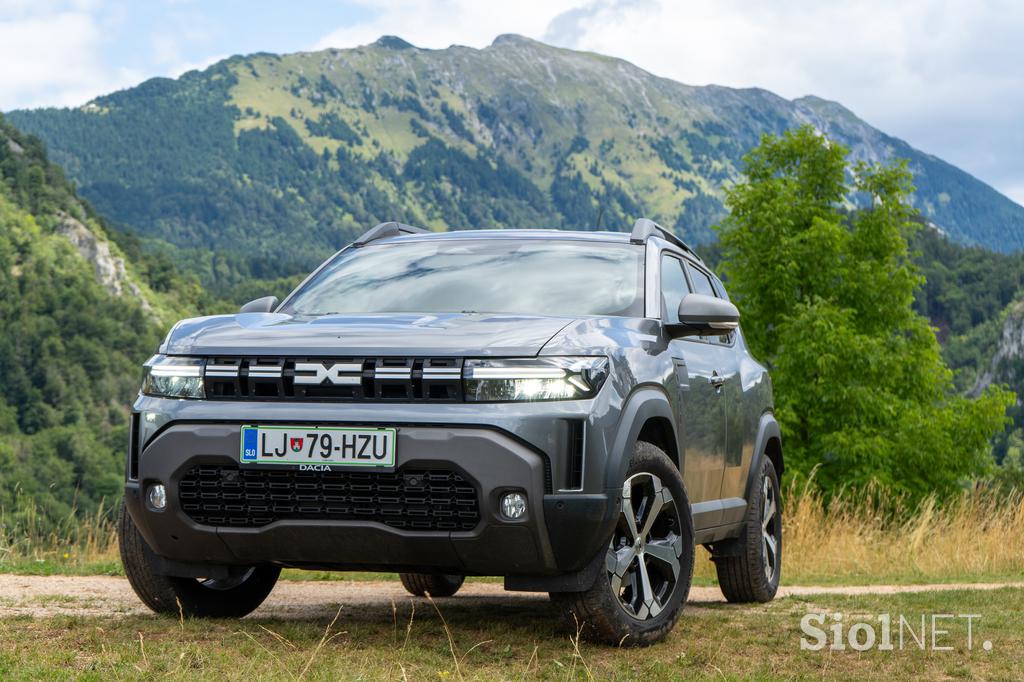 Dacia, Junaki slovenskih gora