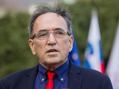 Odstopil direktor UKC Maribor Vojko Flis