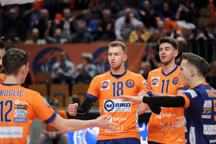 ACH Volley | ACH Volley je še povišal naskok pred konkurenco. | Foto Aleš Oblak